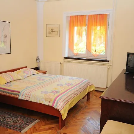 Nocleg ze śniadaniem Prenociste 6 Soba 3*