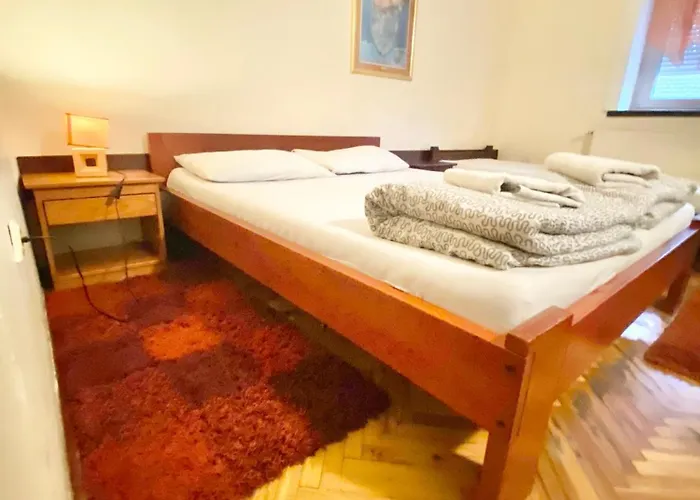 Prenociste 6 Soba 3*