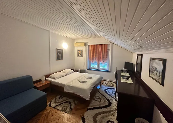 Prenociste 6 Soba Bed & Breakfast Palić