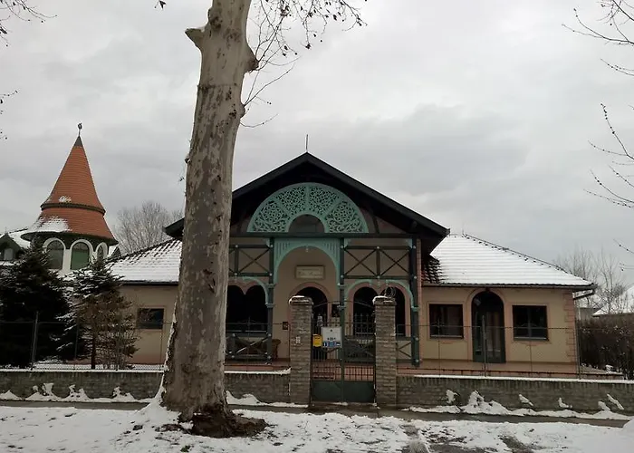 Prenociste 6 Soba 3* Palić