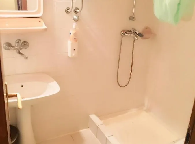 Prenociste 6 Soba Palić